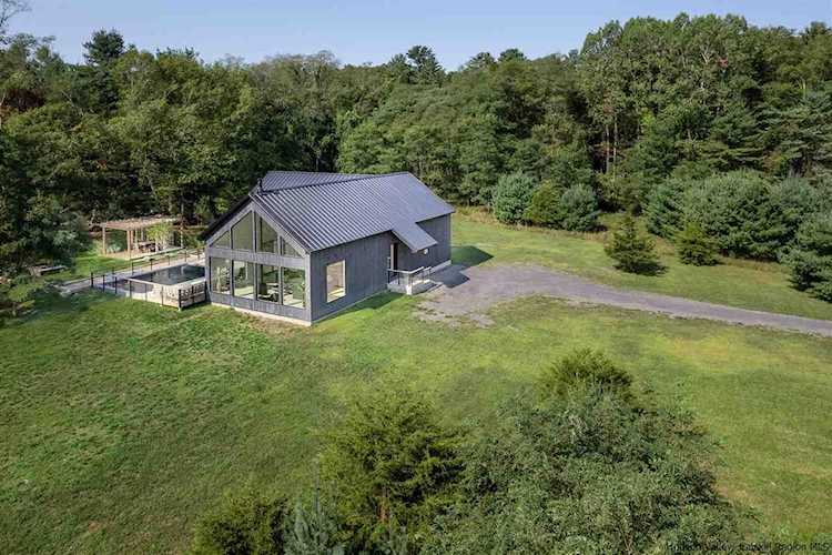 213 Vly Atwood Rd Stone Ridge, NY 12484