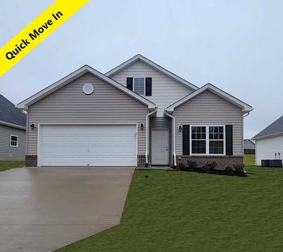 2047 Heys Vinton, VA 24179