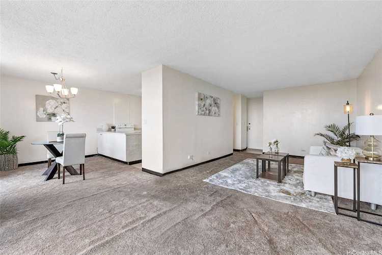 4300 Waialae Avenue #B304 Honolulu, HI 96816