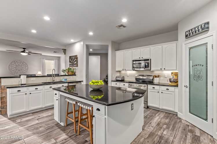 22791 W Ashleigh Marie Drive Buckeye, AZ 85326