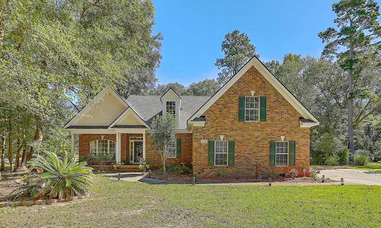 101 Legend Oaks Way Summerville, SC 29485