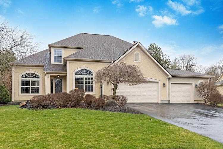 For Sale: $599,900 A home for sale for sale at 8310 Skelton Court Blacklick, OH 43004 - Franklin. MLS 223006731 - Stunning home in Jefferson Estates featuring a bright, gourmet kitchen w/ quartz countertops, SS... Photo 1