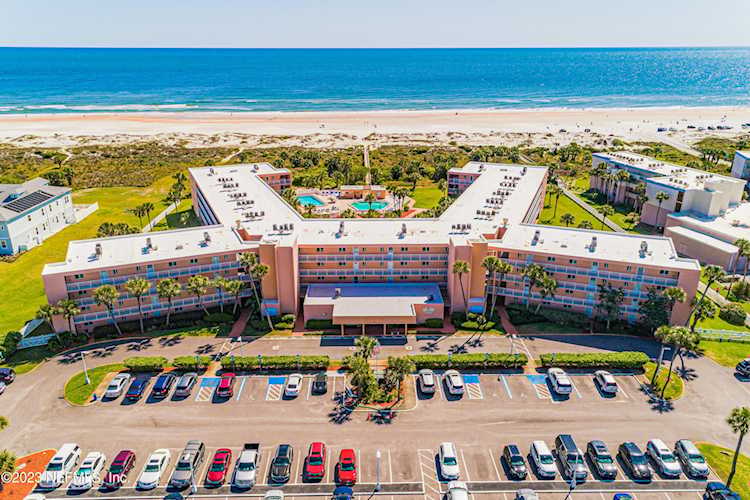 4 Ocean Trace RD St Augustine, FL 32080