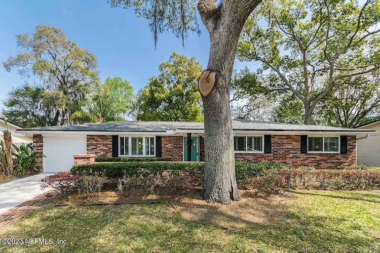 2605 America AVE Jacksonville Beach, FL 32250