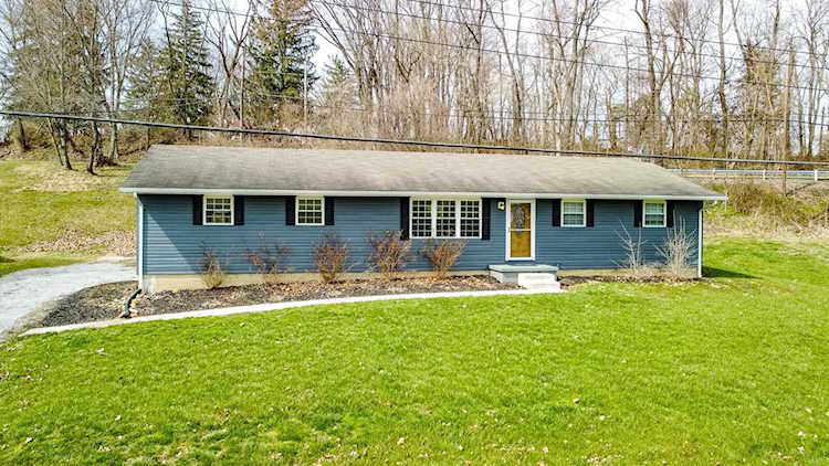 309 Darlene Drive Newark, OH 43055
