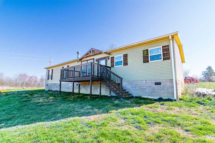 321 Murray Cemetery Rd East Bernstadt, KY 40729 | MLS 23004397 Photo 1