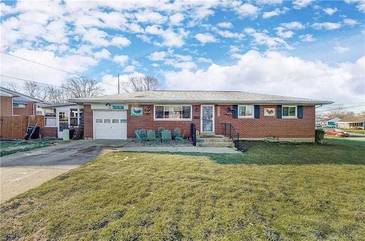 5604 Greencrest Drive Dayton, OH 45432