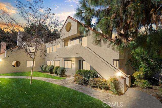 391 N Melrose Drive #F Vista, CA 92083
