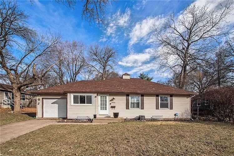 10506 W 88th Terrace Overland Park, KS 66214 | MLS 2425184 Photo 1