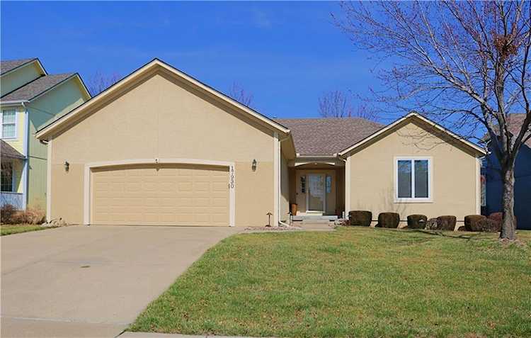 17930 W 158th Terrace Olathe, KS 66062