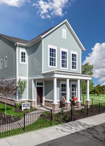 994 Kinzer Ave Carmel, IN 46032