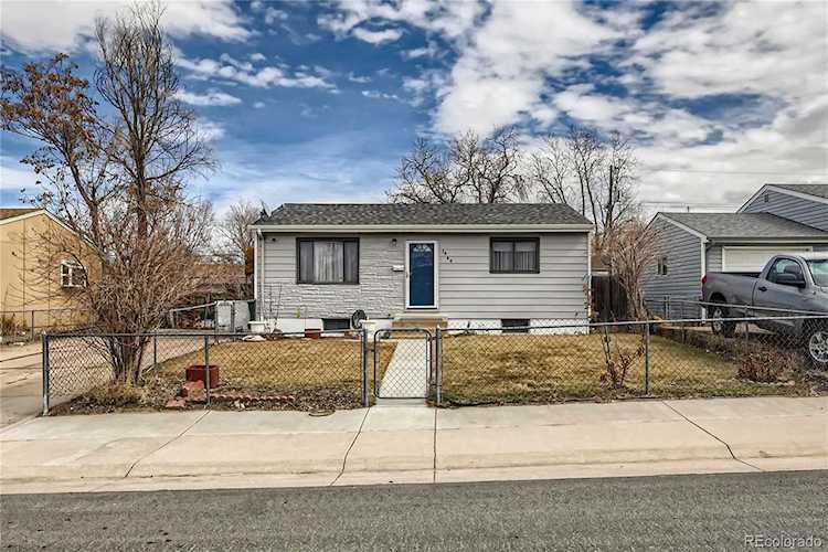 7860 Magnolia St Commerce City, CO 80022