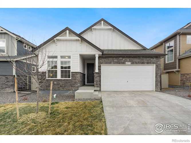 1077 Magnolia St Erie, CO 80516