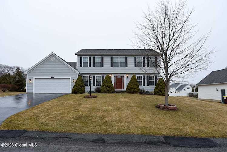 10 Taylor Dr East Greenbush, NY 12061 | MLS 202313388 Photo 1