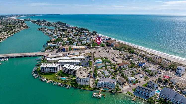 9541 W Gulf Blvd Treasure Island, FL 33706