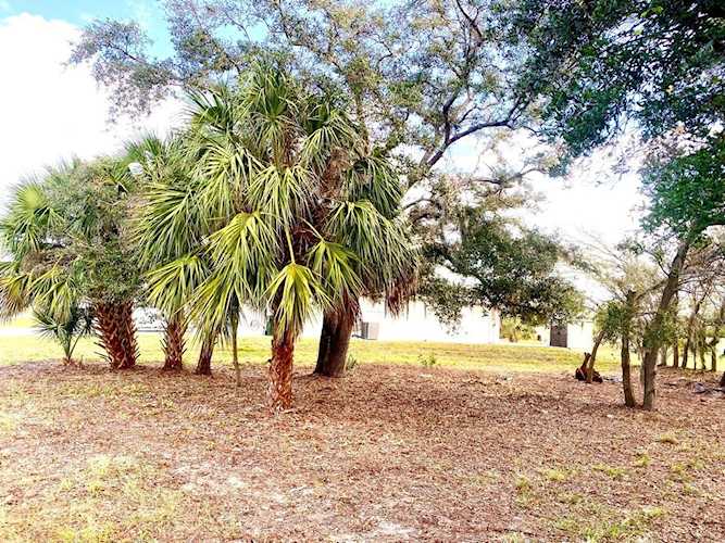 S Biscayne Dr North Port, FL 34287