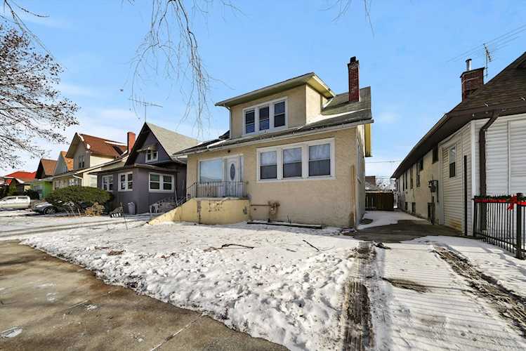 1131 N Latrobe Ave Chicago, IL 60651
