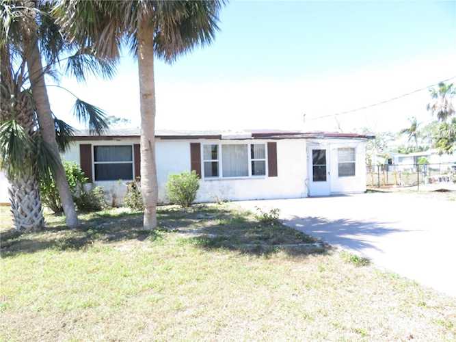 1280 Drury Ln Englewood, FL 34224