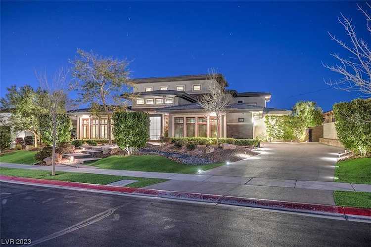 1376 Opal Valley St Henderson, NV 89052