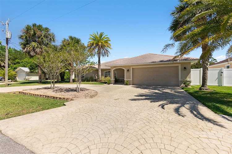 6 Clinton Ct N Palm Coast, FL 32137