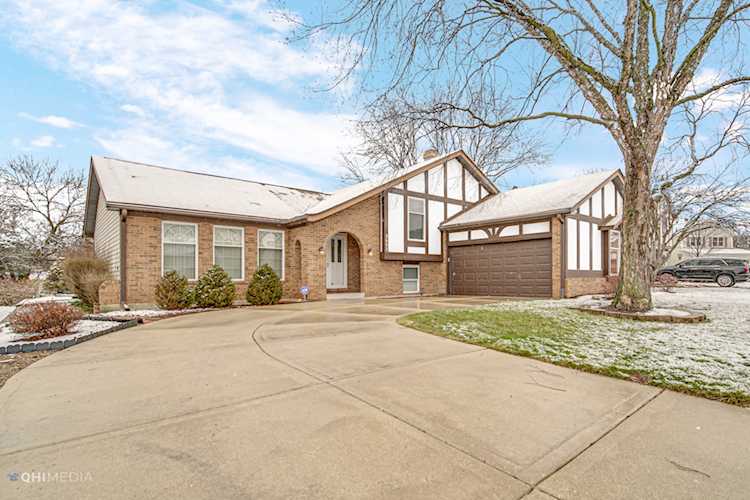 2682 Yorkshire Ln Lisle, IL 60532