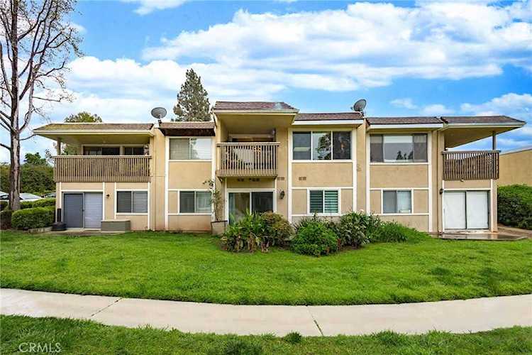 23203 Caminito Andreta #30 Laguna Hills, CA 92653