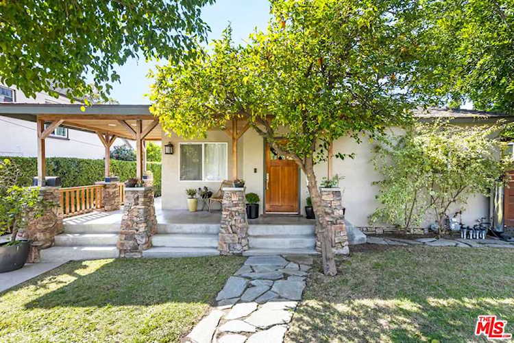 1715 Sinaloa Ave Pasadena, CA 91104