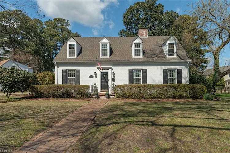 1036 S Lexan Cres Norfolk, VA 23508
