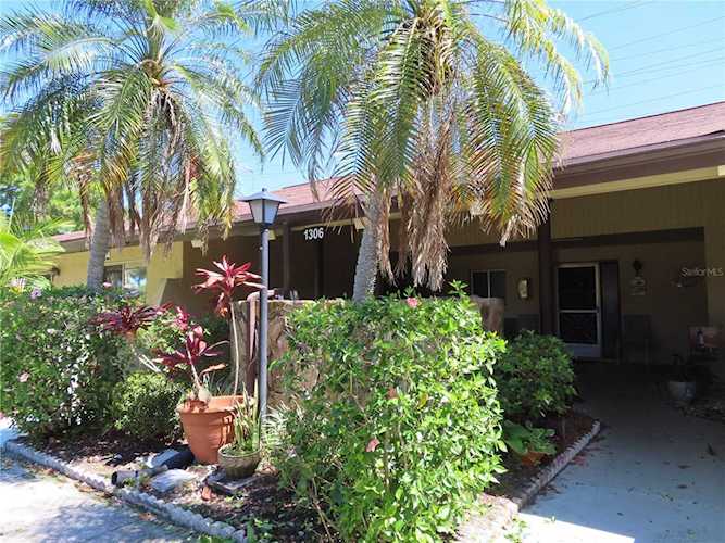 1306 13th CIRCLE SE Largo, FL 33771