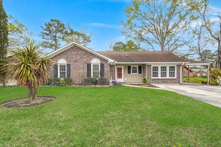 418 Surfside Dr Goose Creek, SC 29445