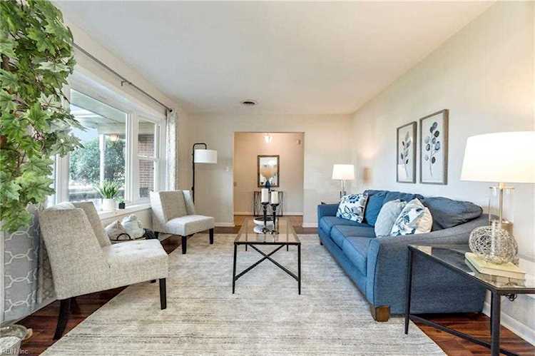 504 S Gladstone Dr Virginia Beach, VA 23452