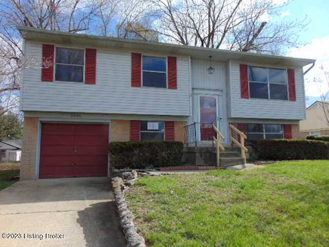 2009 The Meadow Rd Louisville, KY 40223