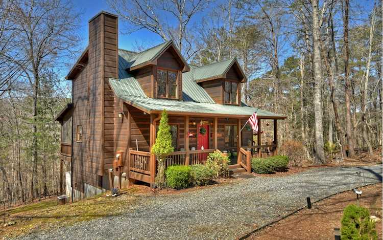 15 Acella Court Ellijay, GA 30540