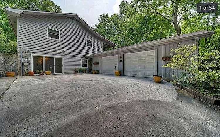 359 Ashley Cir Blairsville, GA 30512