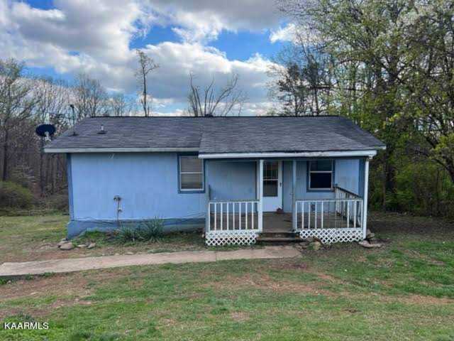 243 Jarnigan Chapel Rd Clinton, TN 37716
