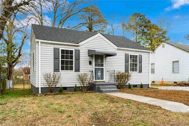 59 Monument Ave Petersburg, VA 23803 | MLS 2305767 Photo 1