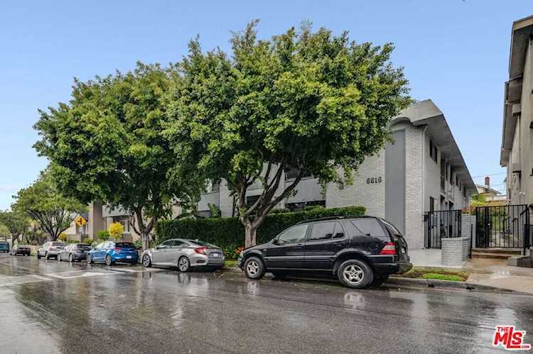6616 Springpark Ave #2 Los Angeles, CA 90056