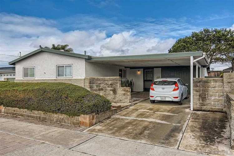 5526 Conrad San Diego, CA 92117