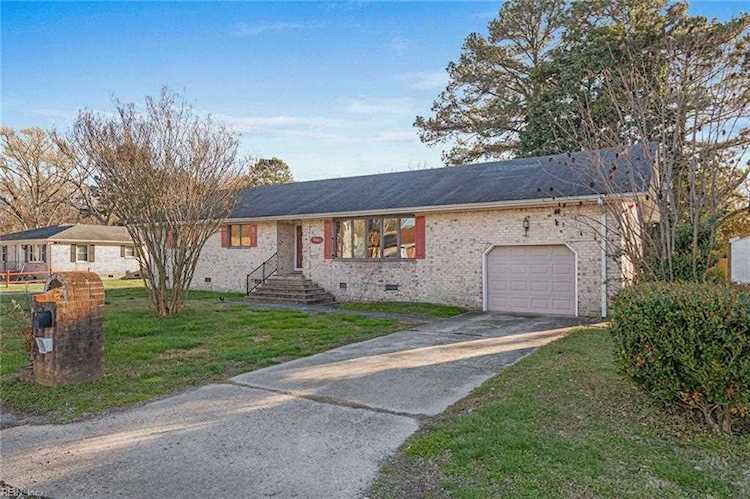 5801 Dunkin St Portsmouth, VA 23703 | MLS 10478308 Photo 1
