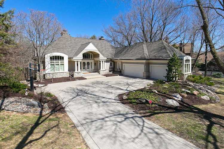 10796 Purdey Road Eden Prairie, MN 55347