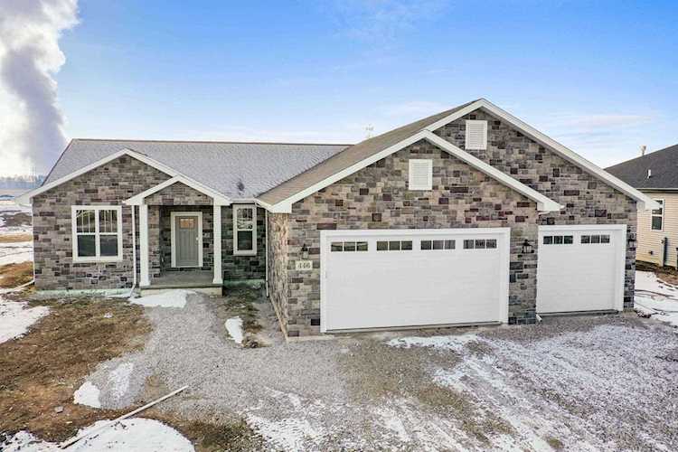 446 Royal St Pats Dr Wrightstown, Village of Wrightstown, WI 54180