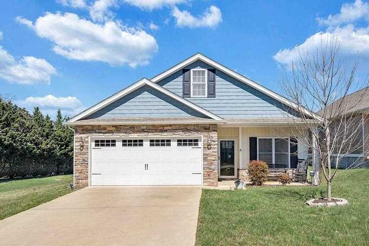 52 Encina Roanoke, VA 24019