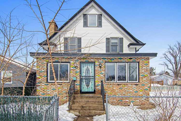 1033 Seminary Avenue Saint Paul, MN 55104