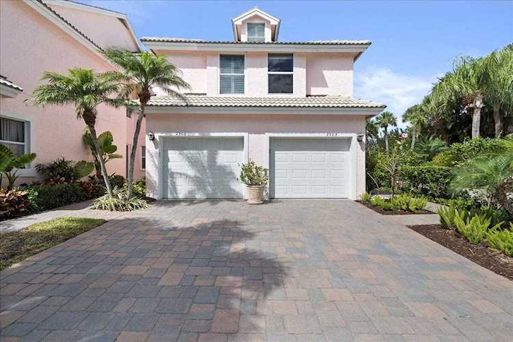 2905 N Fairway Drive Jupiter, FL 33477