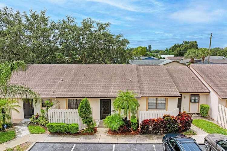 2922 63rd St W #222 Bradenton, FL 34209