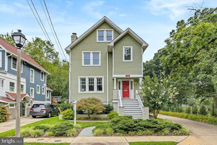 3324 2nd Rd N Arlington, VA 22201