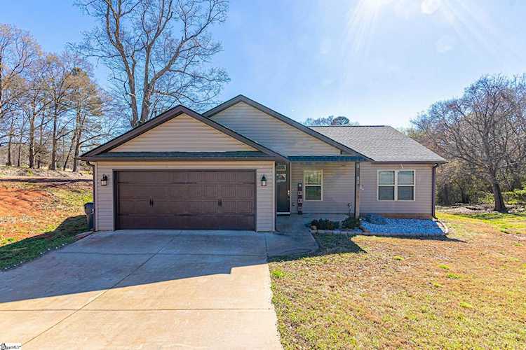 475 Barton Duncan, SC 29334 | MLS 1493997 Photo 1