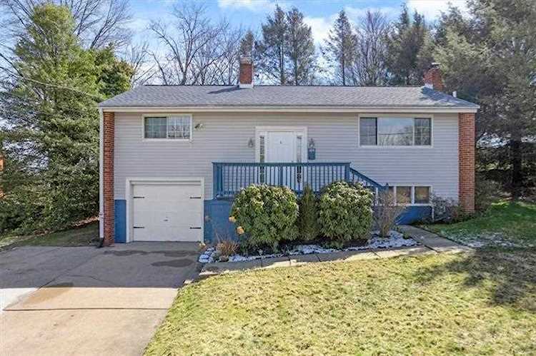 104 Primrose Ave Glenshaw, PA 15116