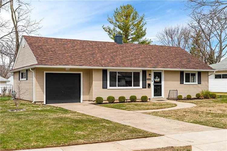 3839 Saranac Drive Dayton, OH 45429