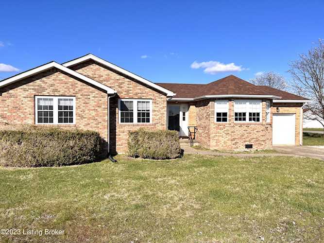 136 Chambliss Cir Hardinsburg, KY 40143